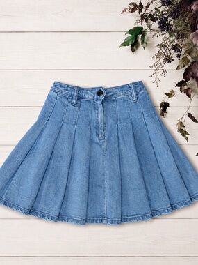 Hot Topic Light Blue Pleated Denim Skirt